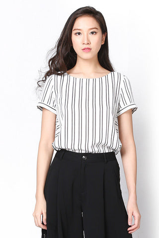 ÁO KẺ CỔ THUYỀN